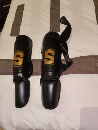 Espinilleras Kick Boxing Negras