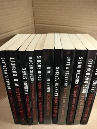 11 títulos ( ver foto)