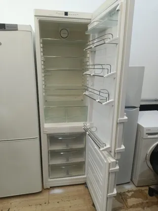 Nevera Liebherr con garantía y transporte