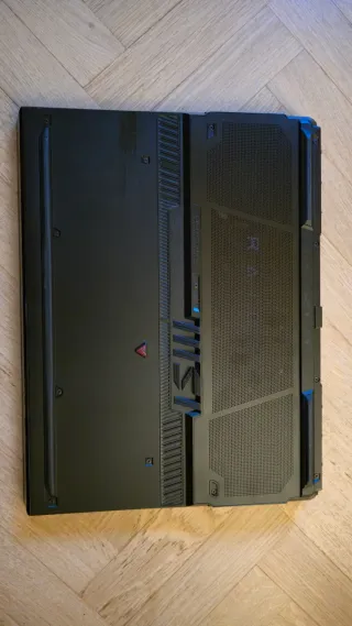 Portátil Ultra Potente: trabaja y juega como nunca