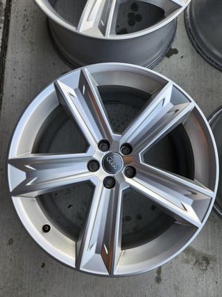 Llantas Audi RS Sport 20 Originales 9x20 ET20