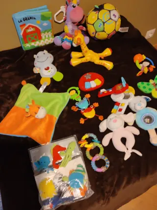 Lote juguetes bebé varios