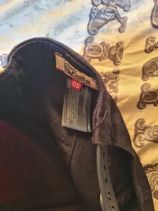 Gorra Tommy Hilfiger Roja y Negra