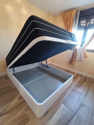 Canape abatible, bases tapizada y colchones. camas