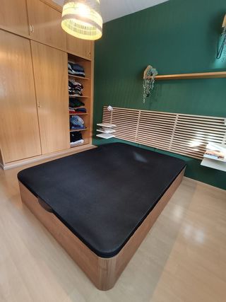 Canape abatible, bases tapizada y colchones. camas