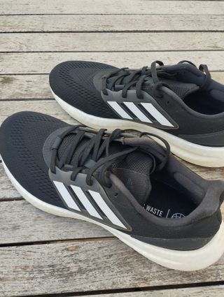 Zapatillas Adidas Pureboost 22 Negras y Blancas