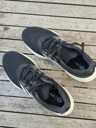 Zapatillas Adidas Pureboost 22 Negras y Blancas