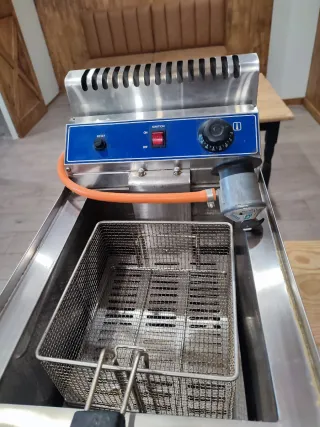 Freidora industrial gas butano 18L