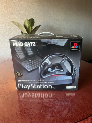 Volante y pedales Mad Catz PS1