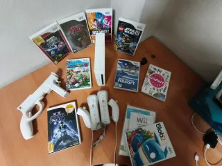 Consola Wii + 9 Giochi + Accessori