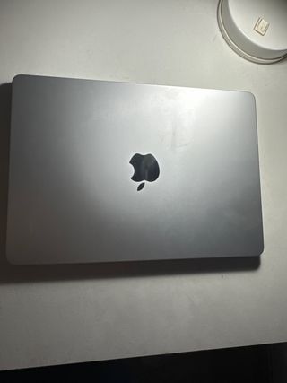 MacBook Air 2025 Gris Espacial