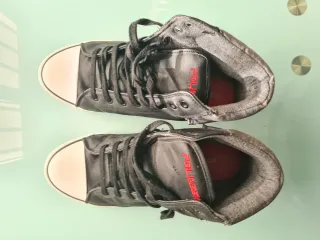 Zapatillas POLINESIA Negras Tipo CONVERSE