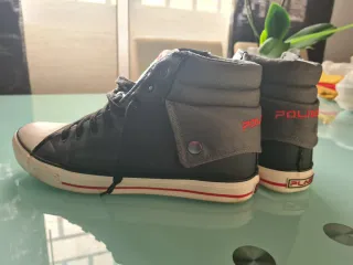 Zapatillas POLINESIA Negras Tipo CONVERSE