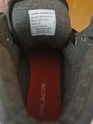 Zapatillas POLINESIA Negras Tipo CONVERSE