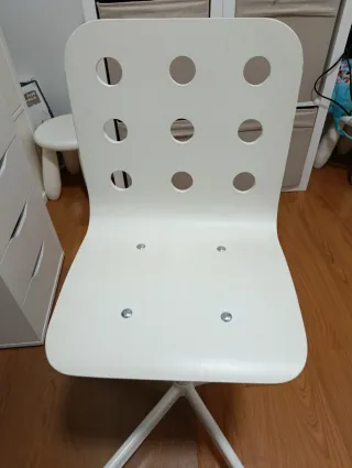 Silla de escritorio infantil blanca