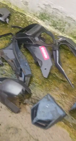 Juego Plásticos Derbi GP1