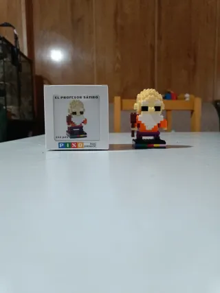 Figura El Profesor Sátiro PIXOWORLD