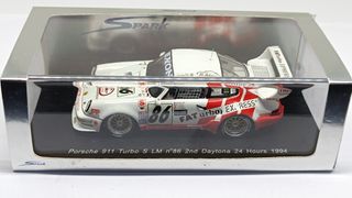 Porsche 911 Turbo Daytona 1994 Pareja 1:43