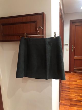 Falda Bimba y Lola Piel Cordero Talla 38 negra