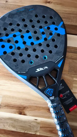 Pala Siux Trilogy 3 Attack 24K NUEVA con mochila