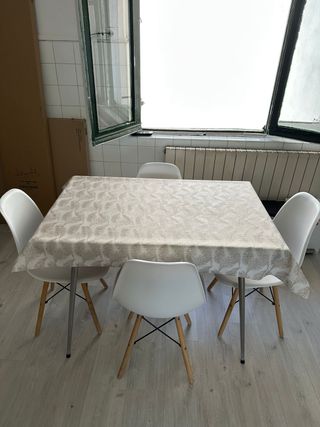 Mesa plegable de madera