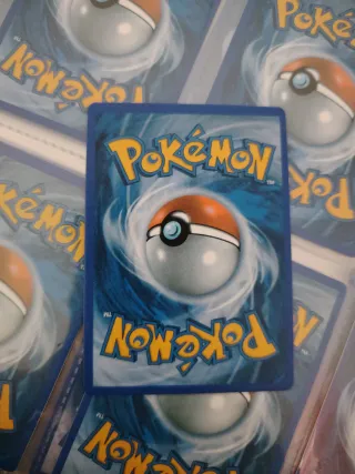 Carta Pokémon Feraligatr Corazón torrencial