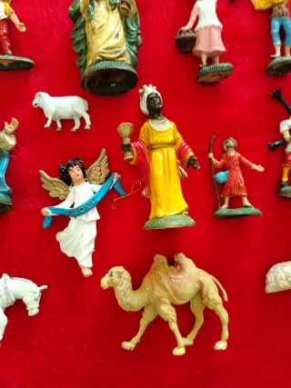13 statuine presepe natalizio