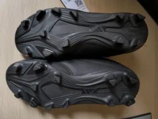 Adidas Predator Club FxG J botas fútbol 34