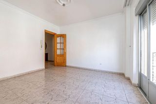 Chalet en venta en Guadix