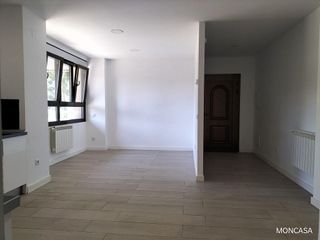 Piso en alquiler en Huerta del Rey en Valladolid