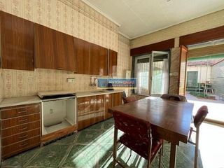 Chalet en venta en Novelda