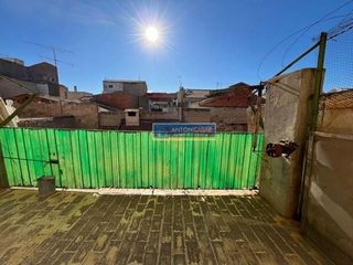 Chalet en venta en Novelda