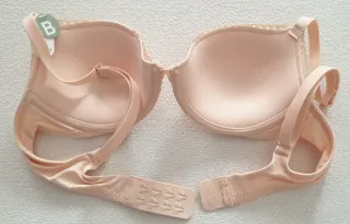 Sujetador rosa con encaje