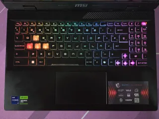 Portátil MSI Sword 16 HX B14VFKG-483XES