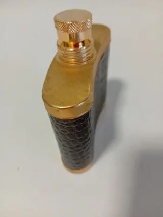 Porta sigari in pelle sintetica