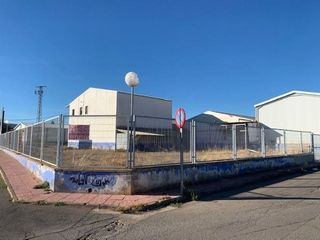 Nave industrial en venta en Argamasilla de Calatrava