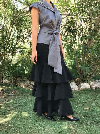 Falda larga volantes negra