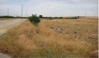 Terreno en venta en Manzanares