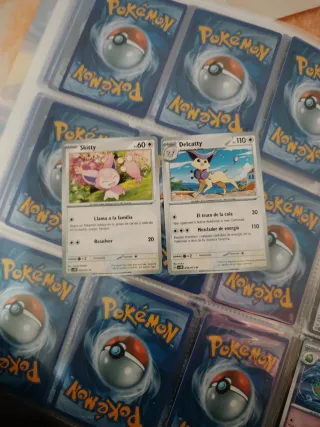 Cartas Pokémon Skitty y Delcatty