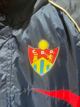 Chaqueta CD Ourense Umbro