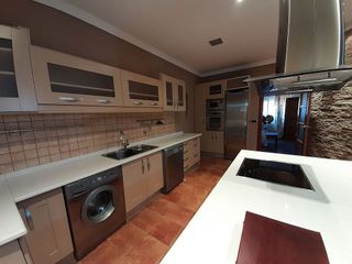 Casa adosada en venta en PAU 2-600 en Puertollano