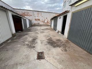 Garaje en venta en Manzanares