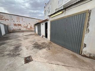 Garaje en venta en Manzanares
