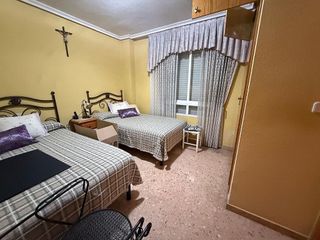 Piso en venta en Carolinas Altas en Alicante