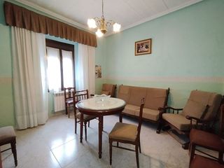 Casa pareada en venta en Tomelloso