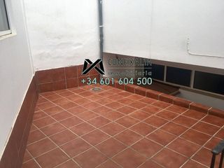 Local comercial en venta en Olvera