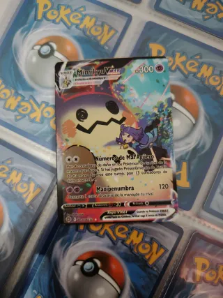 Carta Pokémon Mimikyu VMAX 300 HP