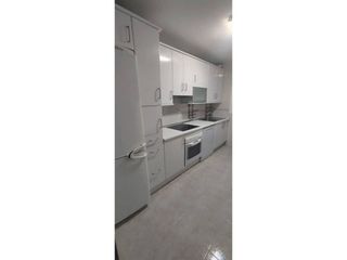 Piso en alquiler en Almería ciudad en Almería