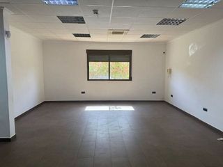 Nave industrial en alquiler en El Poblado - Abulagar en Puertollano