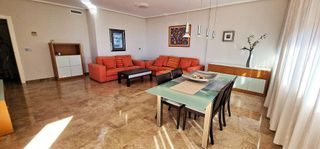 Ático en alquiler en Pueblo Levante en Benidorm